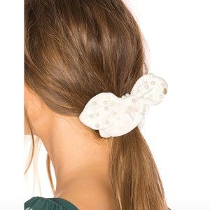 Lele Sadoughi Pearl Scrunchi